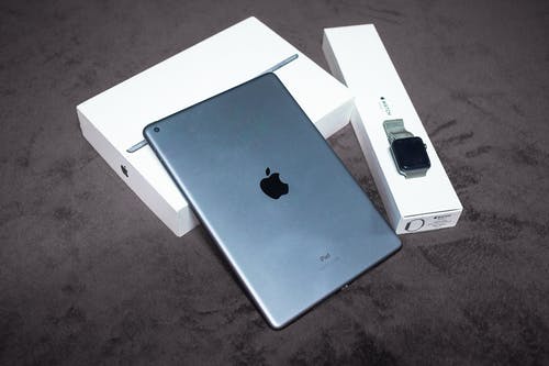 有关brand_logo, iPad, 产品摄影的免费素材图片