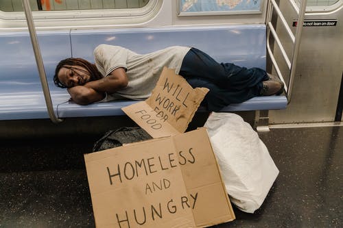有关乞丐, 人, 休息的免费素材图片