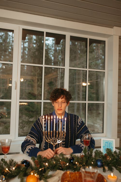 有关hanukkiah, 人, 假日的免费素材图片