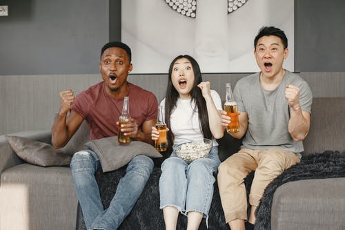 有关享受, 啤酒, 啤酒瓶的免费素材图片