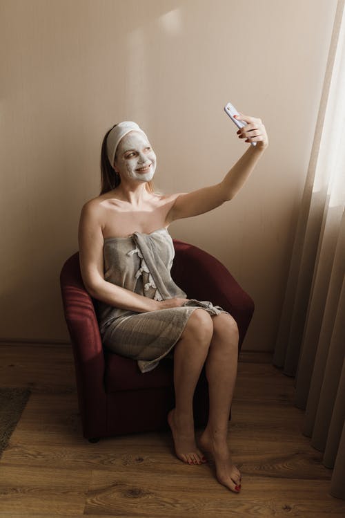 有关女人, 宠, 室內的免费素材图片