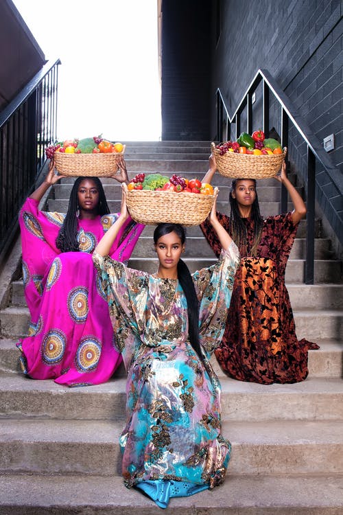 有关传统服装, 垂直的, 年輕的免费素材图片