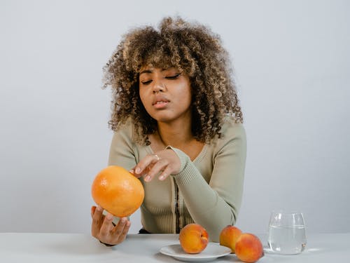 有关一杯水, 卷发, 圓形的免费素材图片
