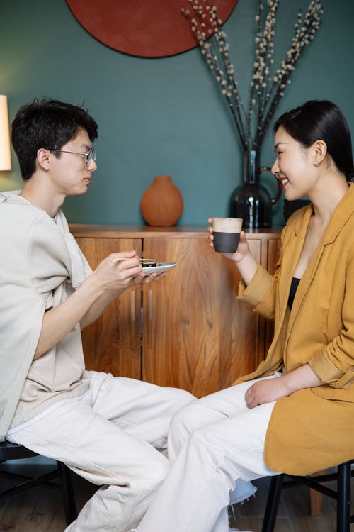 有关一起, 休息时间, 坐的免费素材图片