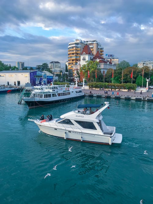 有关垂直拍摄, 城市, 建造的免费素材图片