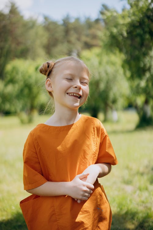 有关t恤, 公園, 天的免费素材图片