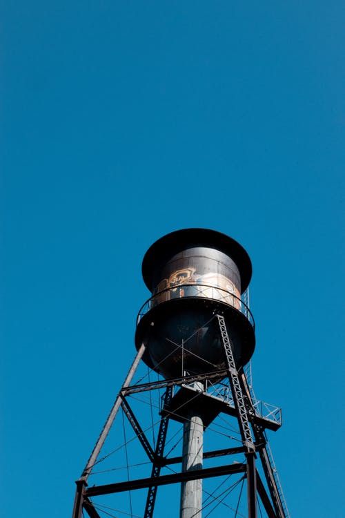 有关低角度拍攝, 垂直拍摄, 水塔的免费素材图片