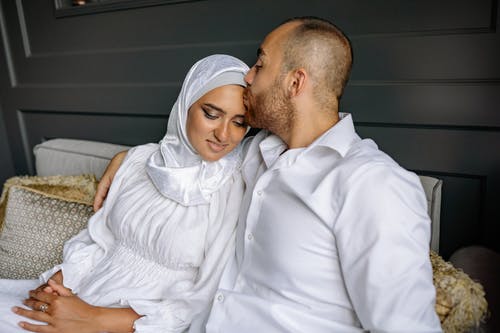 有关一對, 人, 坐的免费素材图片