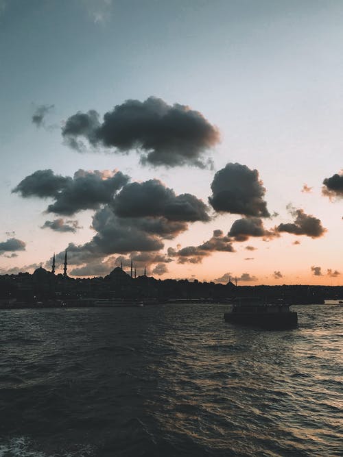 有关側面, 城市, 天空的免费素材图片