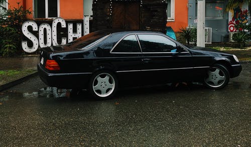 有关交通系統, 側面圖, 四門轎車的免费素材图片