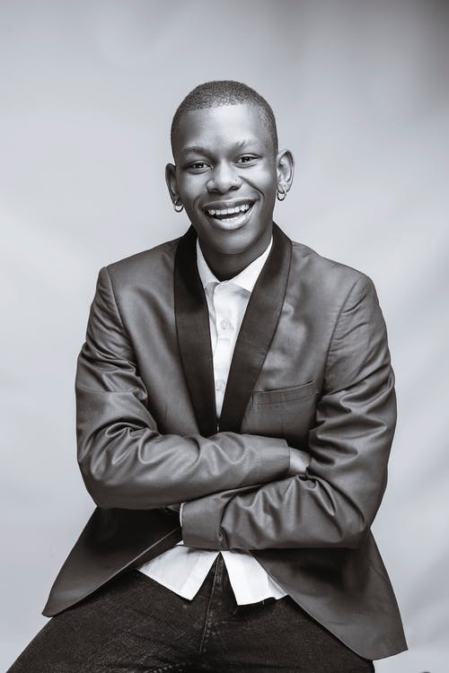 有关垂直的, 年輕, 微笑的免费素材图片