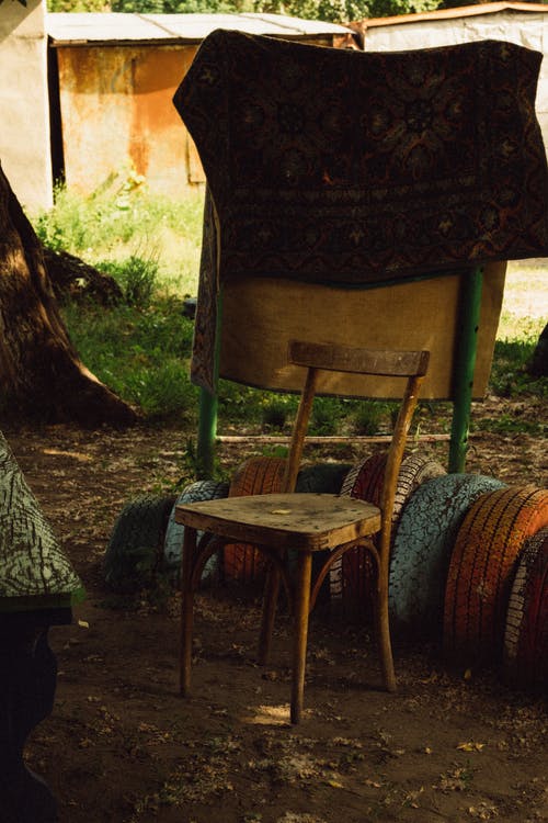 有关地面, 垂直拍摄, 椅子的免费素材图片