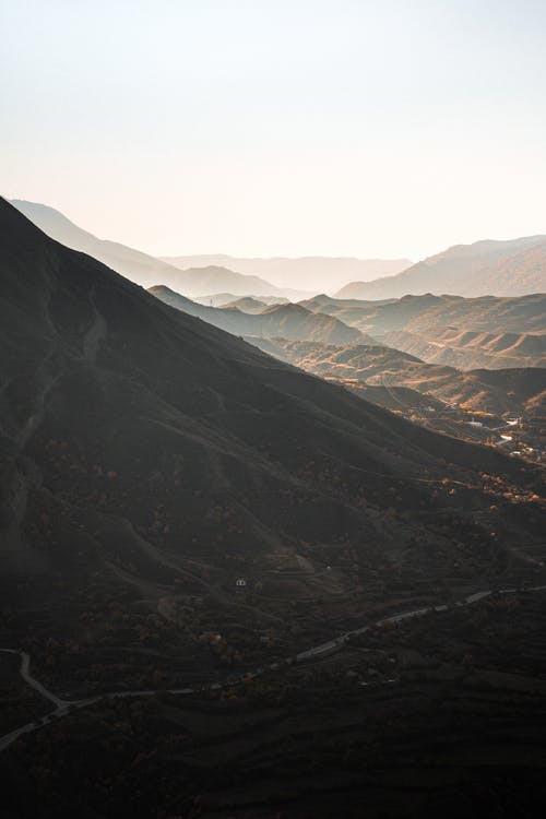 有关垂直拍摄, 天性, 山的免费素材图片