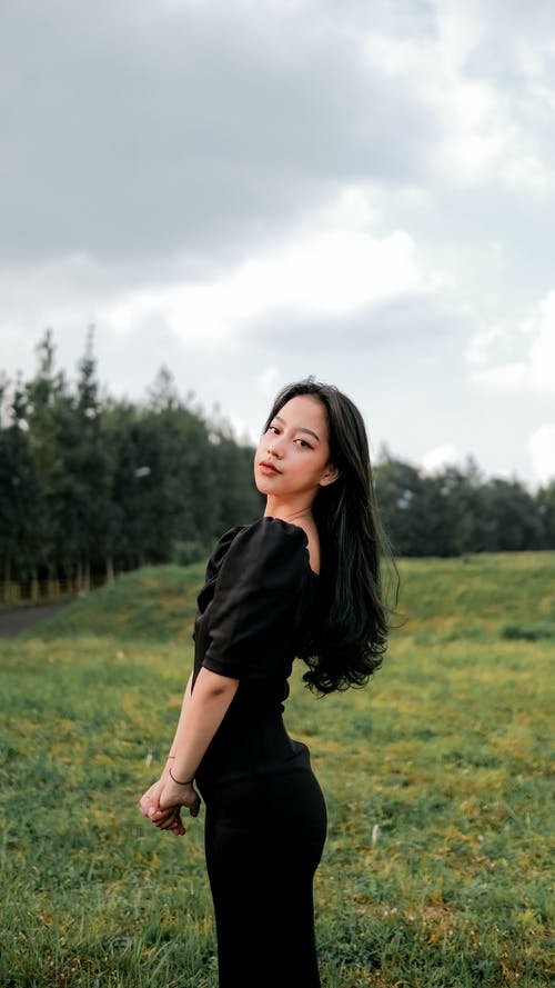 有关休閒, 側面圖, 垂直拍摄的免费素材图片