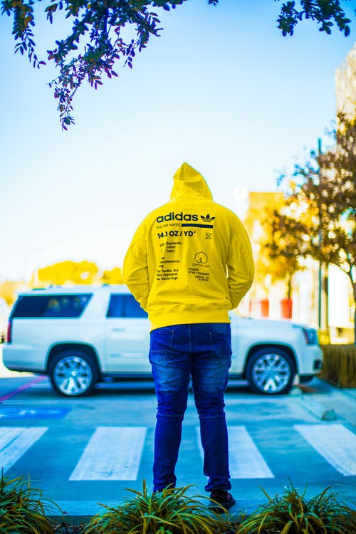 有关人, 人行道, 停的免费素材图片