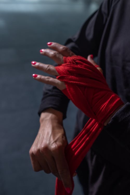 有关垂直拍摄, 手, 手束缚的免费素材图片