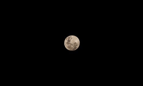 有关天空, 晚上, 月亮的免费素材图片