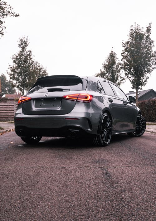 有关垂直拍摄, 尾燈, 車輛的免费素材图片