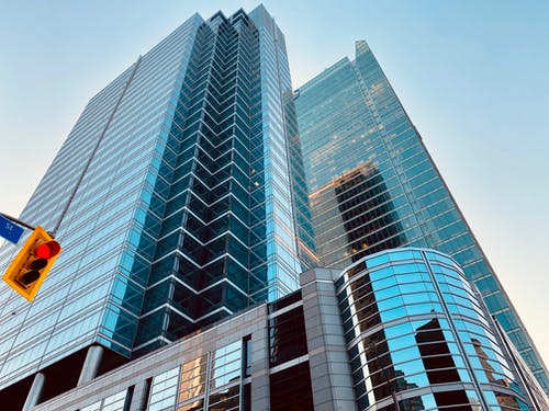 有关低角度拍攝, 反射, 商業的免费素材图片