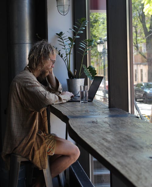 有关人, 室內, 工作的的免费素材图片