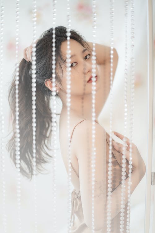 有关優雅, 光鮮亮麗, 垂直拍摄的免费素材图片