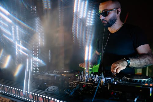 有关DJ, DJ混音器, 人的免费素材图片