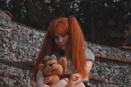 有关polo衫, 东西玩具, 人的免费素材图片