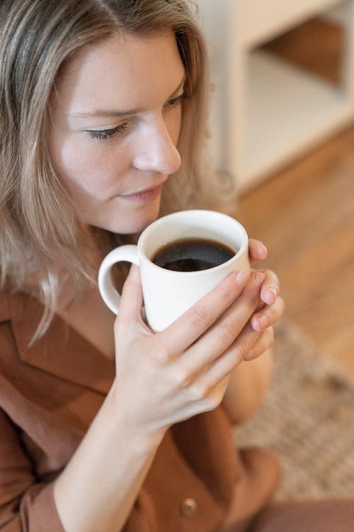 有关咖啡, 喝, 垂直拍摄的免费素材图片