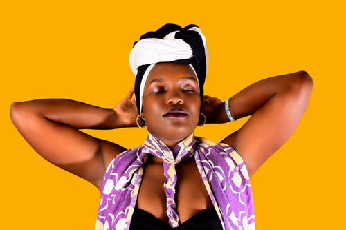 有关头饰, 女人, 工作室拍摄的免费素材图片