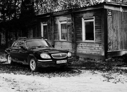 有关單色, 房屋, 灰階的免费素材图片