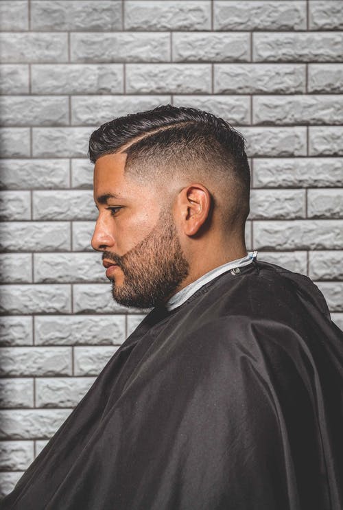 有关人, 側面圖, 嚴肅的免费素材图片