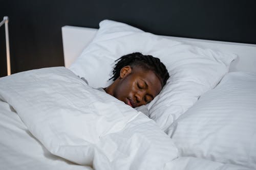 有关床, 床单, 睡眠的免费素材图片
