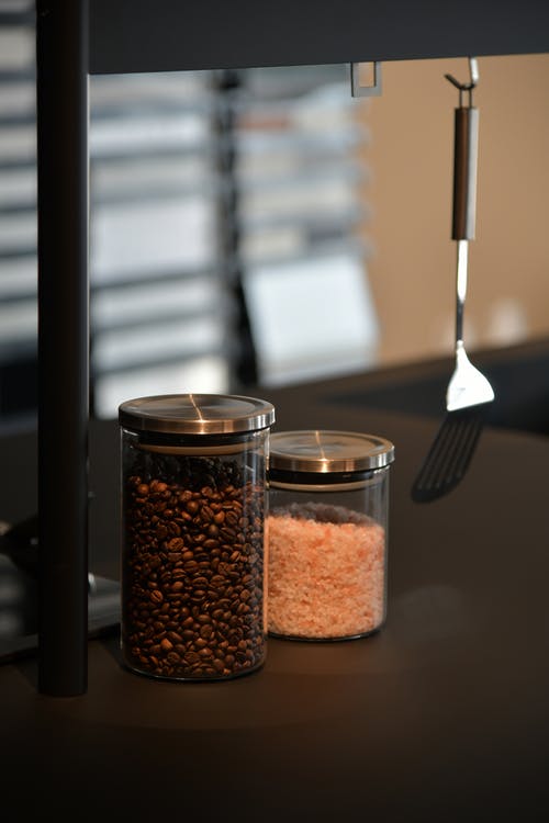 有关傾斜移位, 咖啡豆, 玻璃罐的免费素材图片