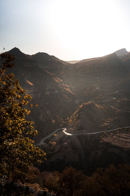 有关垂直拍摄, 天性, 山的免费素材图片