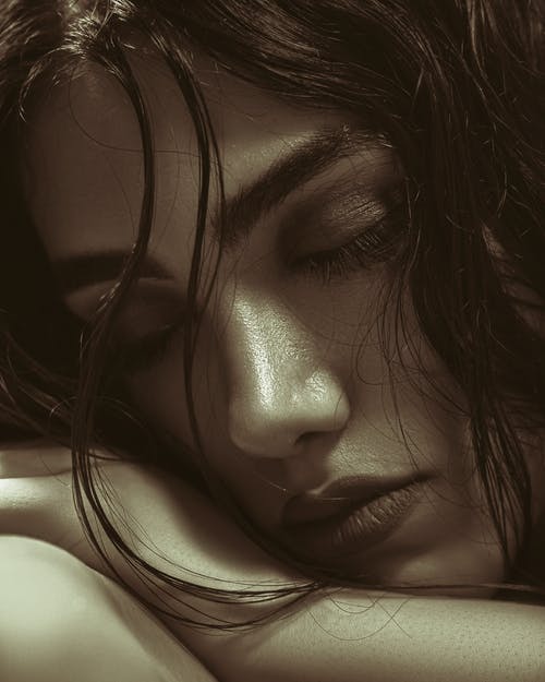 有关垂直拍摄, 女人, 特写镜头的免费素材图片