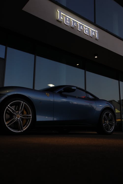 有关停, 喜怒無常, 垂直拍摄的免费素材图片