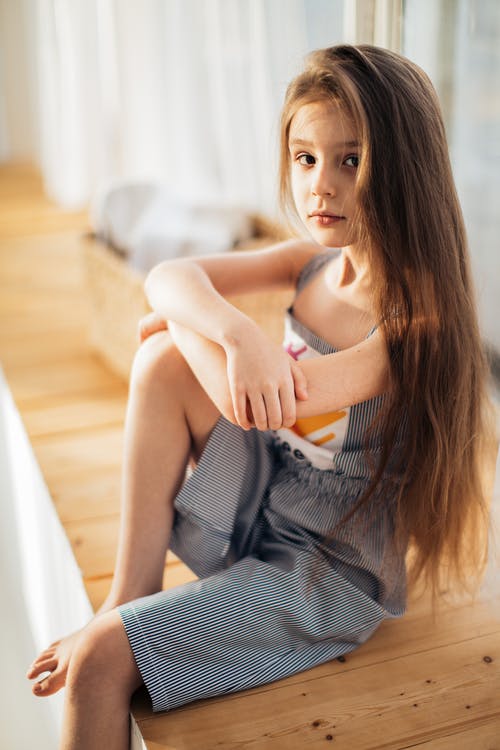 有关兒童, 双手合十, 可愛的的免费素材图片