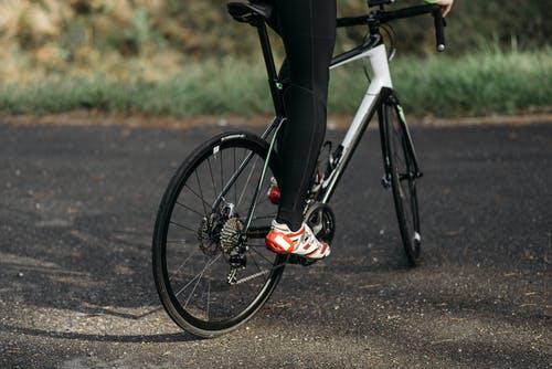 有关單車騎士, 夹板, 自行車的免费素材图片