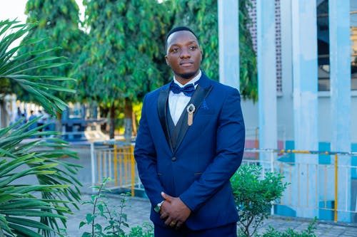 有关人, 双手合十, 套裝的免费素材图片