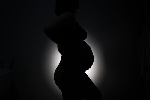 有关产假拍摄, 側面圖, 剪影的免费素材图片