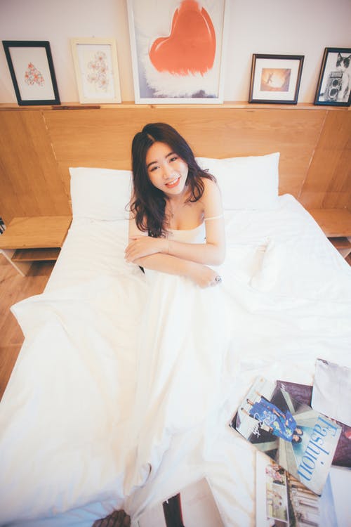 有关垂直拍摄, 床, 彈匣的免费素材图片