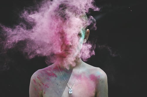 有关半裸, 彩色粉末, 粉紅色的免费素材图片
