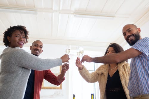 有关乾杯, 女性, 微笑的免费素材图片