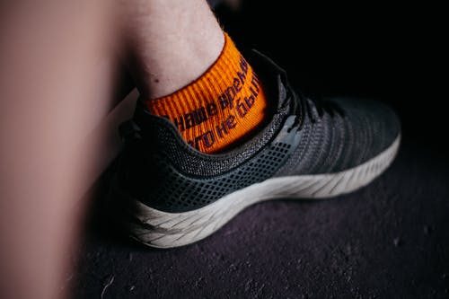 有关呎, 混凝土地面, 特写镜头的免费素材图片