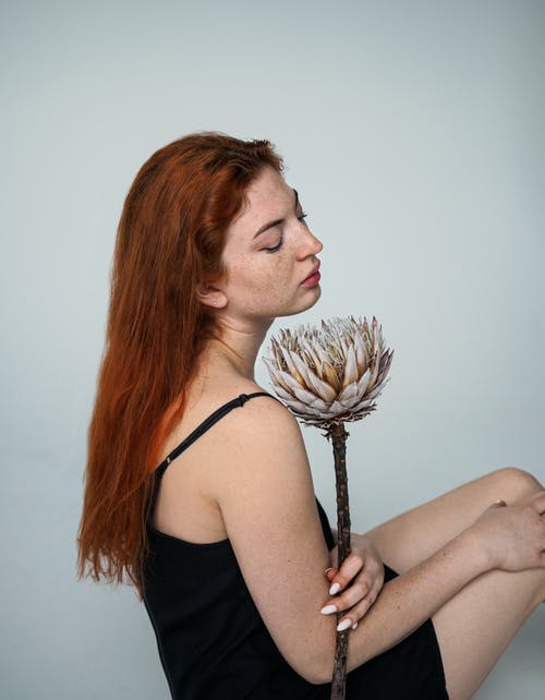 有关侧面, 側面圖, 坐的免费素材图片