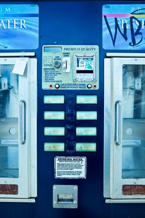 蓝色和银色自动售货机 · 免费素材图片
