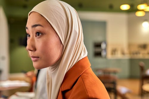 有关多色的, 女人, 宁静的人的免费素材图片