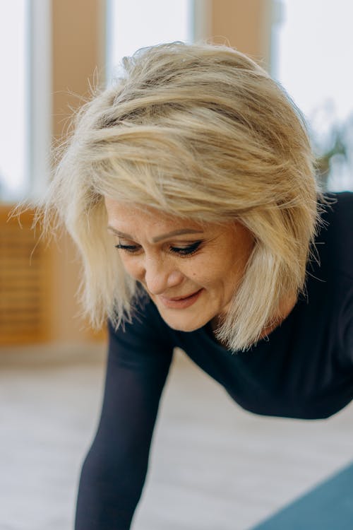 有关垂直拍摄, 女人, 往下看的免费素材图片