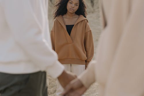 有关中性, 在肩膀上射击, 时装拍摄的免费素材图片