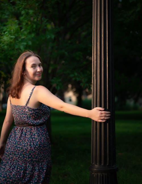 有关休閒, 公園, 女人的免费素材图片